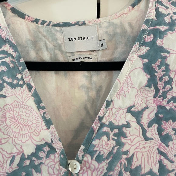 Zen Ethic Floral Dress Size Medium (Paris, France) - Picture 3 of 6